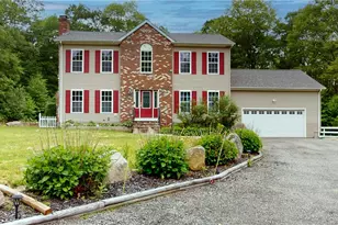 4 Tray Hollow Rd, Foster, RI 02825 - Photo 1