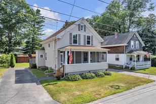 62 Maple St, Warren, RI 02885 - Photo 1