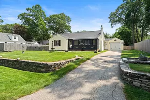 320 Miantonomo Dr, Warwick, RI 02888 - Photo 1