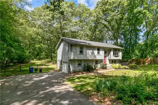 125 Shippeetown Rd, East Greenwich, RI 02818 - Photo 1