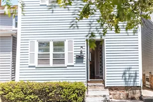 28 Dixon St, Newport, RI 02840 - Photo 1