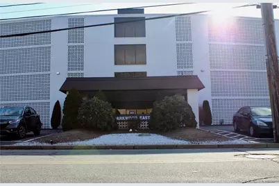 143 Hoffman Avenue #411, Cranston, RI 02920 - Photo 1