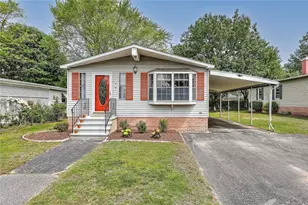 7 Queens Rd, Attleboro, MA 02703 - Photo 1