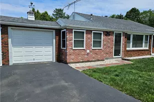 461 River Rd, Lincoln, RI 02865 - Photo 1