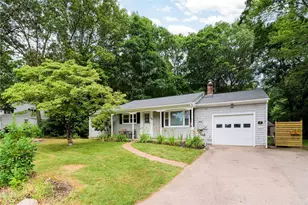 46 Stone Gate Dr, North Kingstown, RI 02852 - Photo 1