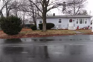 31 Auburn Ave, Johnston, RI 02919 - Photo 1