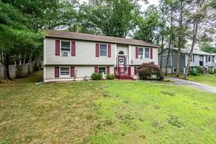 90 Crestwood Dr, West Warwick, RI 02893 - Photo 1