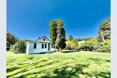 27 Shore Road, Little Compton, RI 02837 - Photo 1