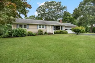 185 Sunnybrook Dr, North Kingstown, RI 02852 - Photo 1