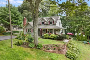 50 Betony Rd, Narragansett, RI 02874 - Photo 1