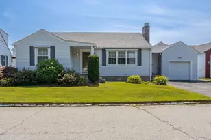 63 Ferncliff Ave, North Providence, RI 02911 - Photo 1