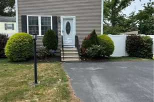174 Long St, Warwick, RI 02886 - Photo 1