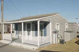 854 Matunuck Beach Rd, South Kingstown, RI 02879 - Photo 1