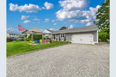 24 East Shore Road, Narragansett, RI 02882 - Photo 1