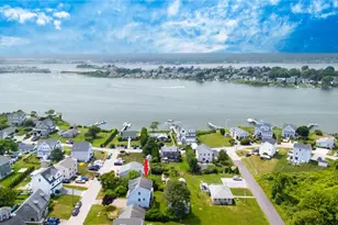 8 Green Acres Dr, Narragansett, RI 02882 - Photo 1