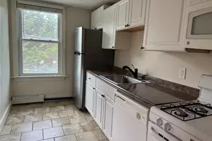 38 Freebody St, Newport, RI 02840 - Photo 1