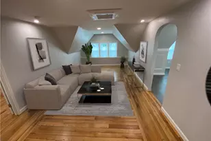 27 W Park Pl, Woonsocket, RI 02895 - Photo 1