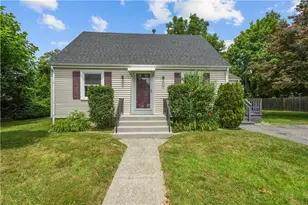 14 Gladding St, Bristol, RI 02809 - Photo 1