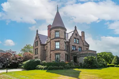 364 Bellevue Avenue #D7, Newport, RI 02840 - Photo 1