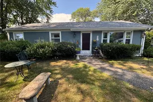 6 Hickory Ave, Middletown, RI 02840 - Photo 1