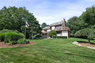 264 Boston Neck Rd, Narragansett, RI 02882 - Photo 1