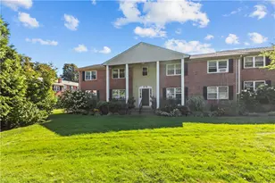 70 Carroll Ave, Newport, RI 02840 - Photo 1