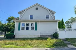 51 Ivy Ave, Cranston, RI 02905 - Photo 1