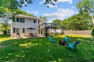 4 Clarke St, Warwick, RI 02886 - Photo 1