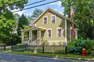 71 Old North Rd, South Kingstown, RI 02881 - Photo 1