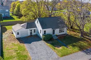 96 Jo Anne Ave, Portsmouth, RI 02871 - Photo 1