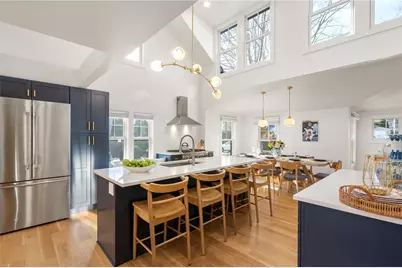 14 Robinson Street, Narragansett, RI 02882 - Photo 1