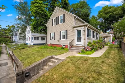 173 Roger Williams Avenue, East Providence, RI 02916 - Photo 1