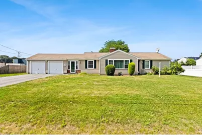 16 Kingsford Avenue, East Providence, RI 02915 - Photo 1