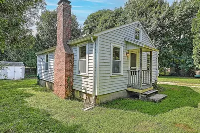 9 Courtland Drive, Narragansett, RI 02882 - Photo 1