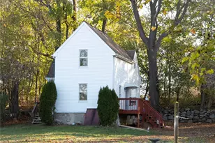 18 Hobart St, Westerly, RI 02891 - Photo 1