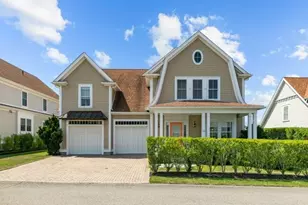 112 Newport Harbor Dr, Portsmouth, RI 02871 - Photo 1