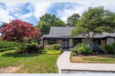 19 Martingale Lane, Narragansett, RI 02882 - Photo 1