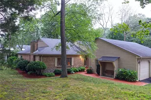 123 Pine Glen Dr, East Greenwich, RI 02818 - Photo 1