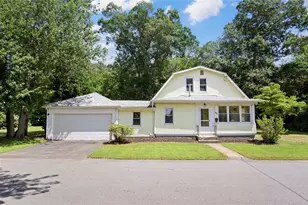 40 Lima St, Warwick, RI 02889 - Photo 1