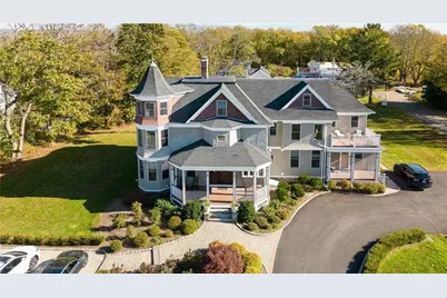 567 Bristol Ferry Road #2, Portsmouth, RI 02871 - Photo 1