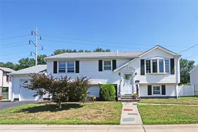 62 Valleybrook Drive, East Providence, RI 02914 - Photo 1