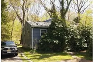 28 Wintechog Hill Rd, North Stonington, CT 06359 - Photo 1