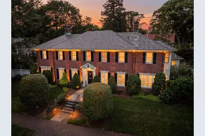 140 Freeman Parkway, Providence, RI 02906 - Photo 1