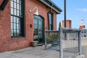 10 Exchange Ct, Pawtucket, RI 02860 - Photo 1