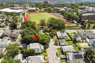 15 Balmoral Ave, Providence, RI 02908 - Photo 1