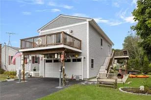 127 Howland Ave, Jamestown, RI 02835 - Photo 1