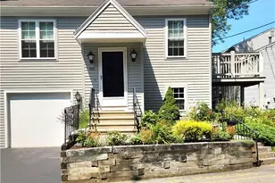 565 Quaker Ln, West Warwick, RI 02893 - Photo 1