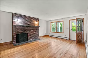 17 Shields St, Newport, RI 02840 - Photo 1