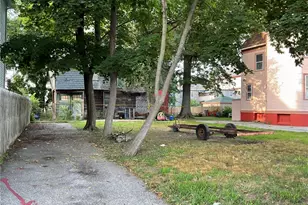 45 Marlborough Ave Ave, Providence, RI 02907 - Photo 1