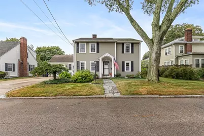 21 Woburn Road, East Providence, RI 02916 - Photo 1